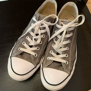 Converse All Stars in gray